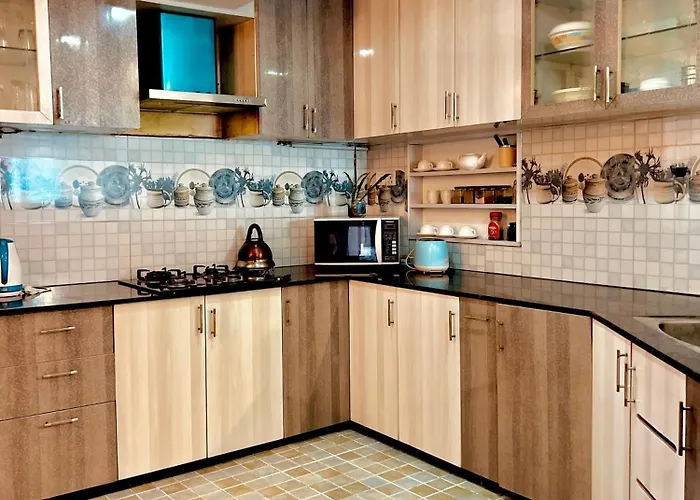 Cozykeyz 2bhk With Balconies Near Swayambhu