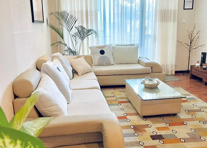 Cozykeyz 2bhk With Balconies Near Swayambhu Apartment Kathmandu