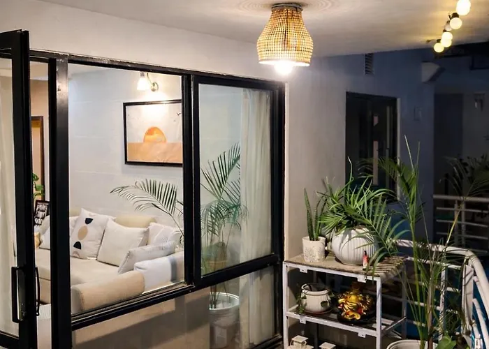 Cozykeyz 2bhk With Balconies Near Swayambhu * Katmandou